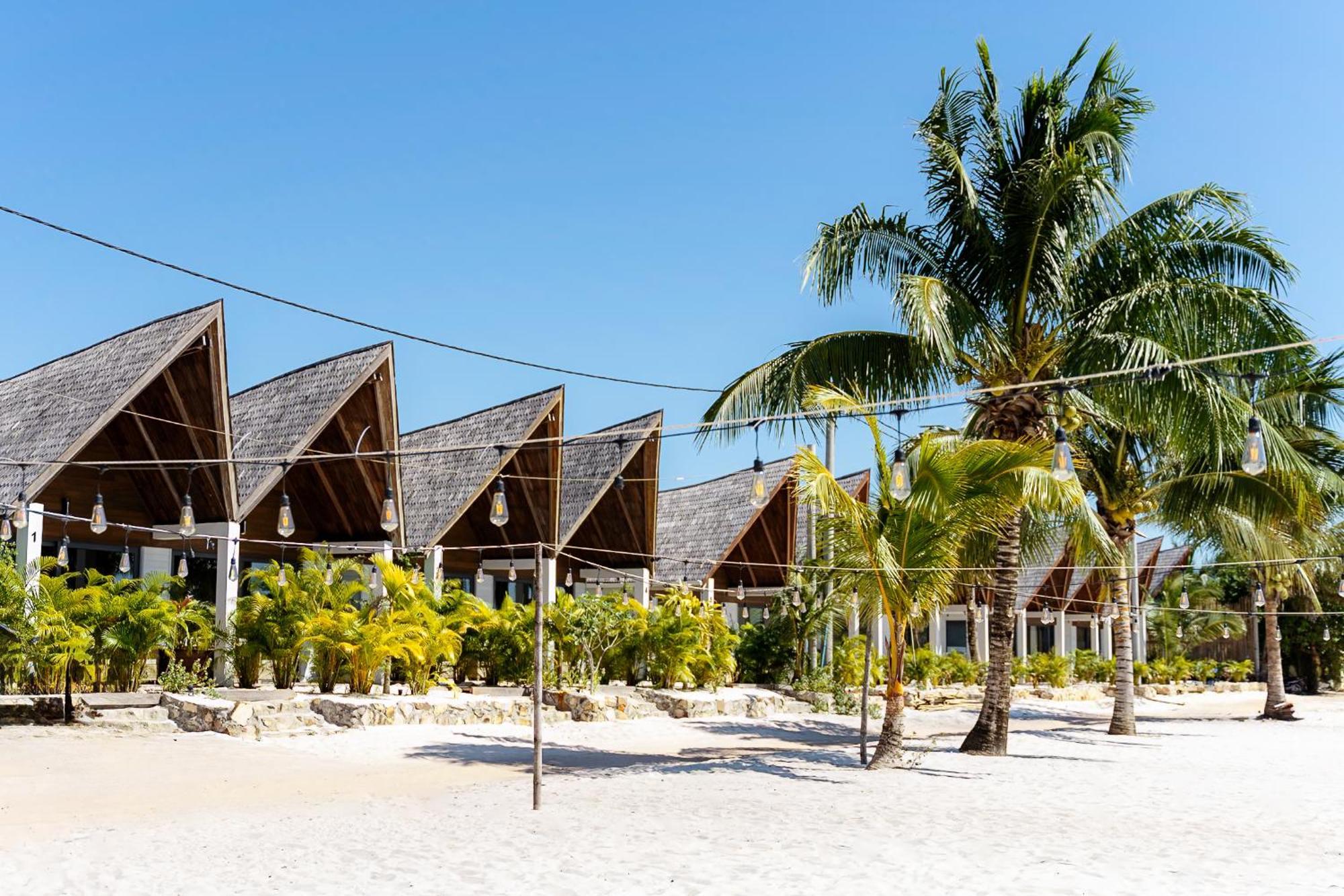 Golden Beach Resort Sok San Village Екстер'єр фото