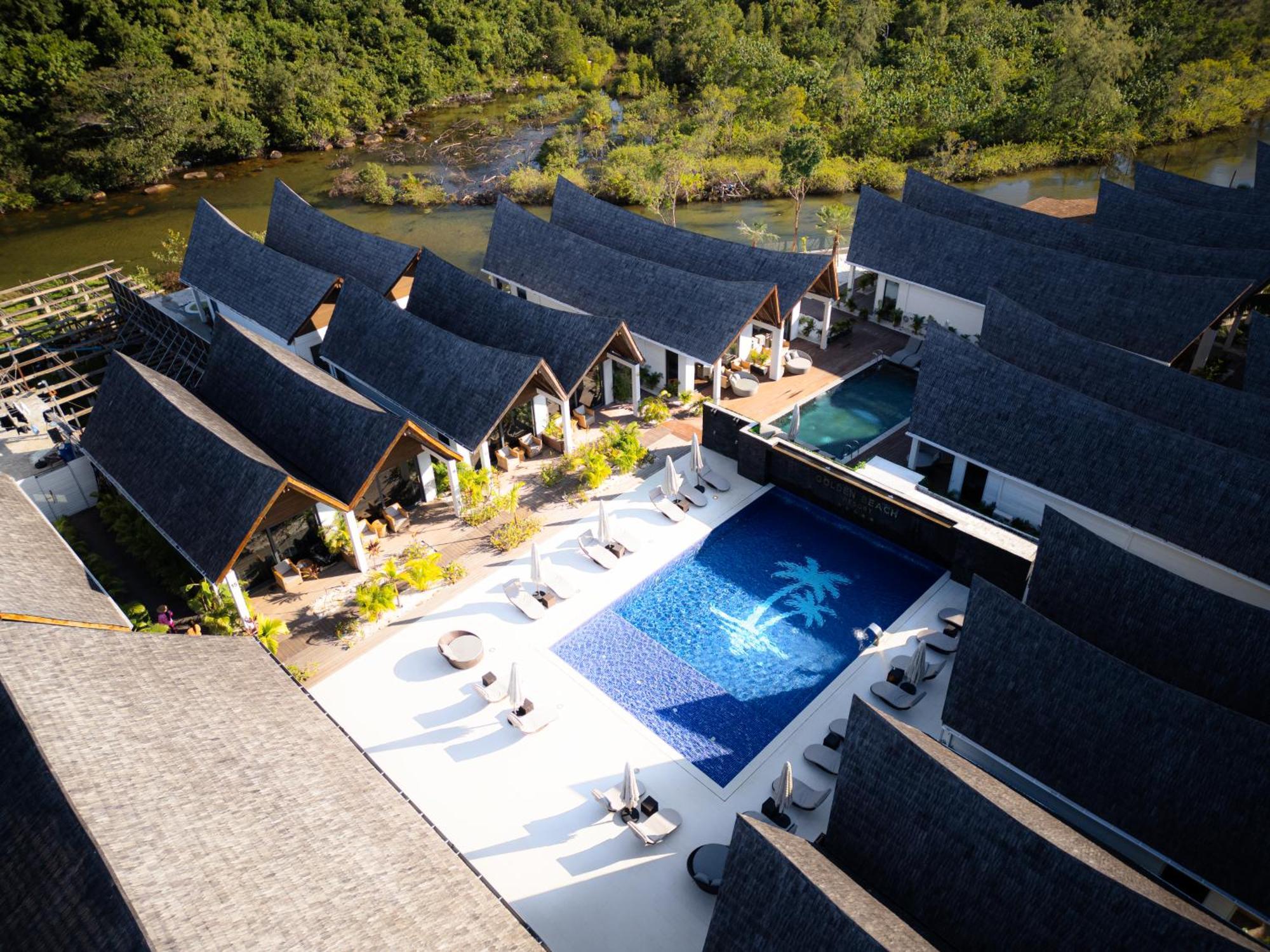 Golden Beach Resort Sok San Village Екстер'єр фото