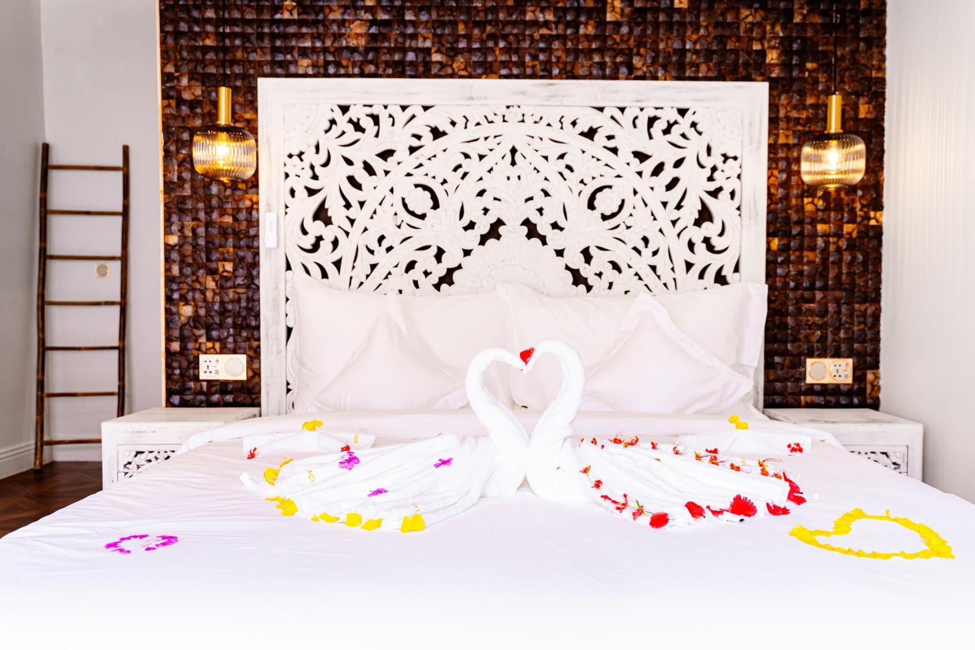 Golden Beach Resort Sok San Village Екстер'єр фото