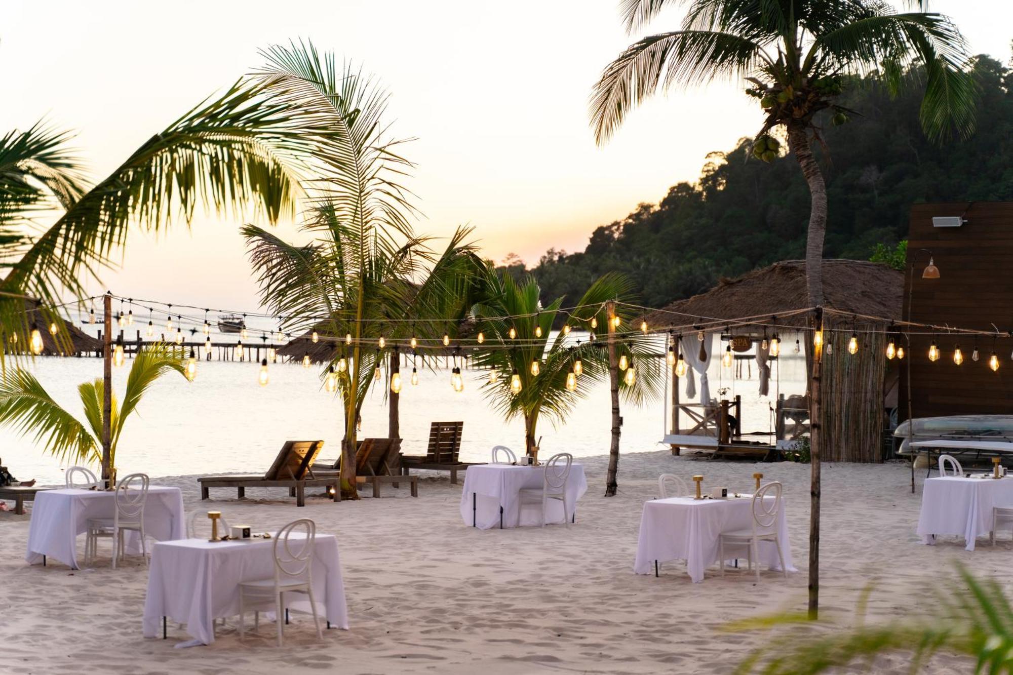 Golden Beach Resort Sok San Village Екстер'єр фото