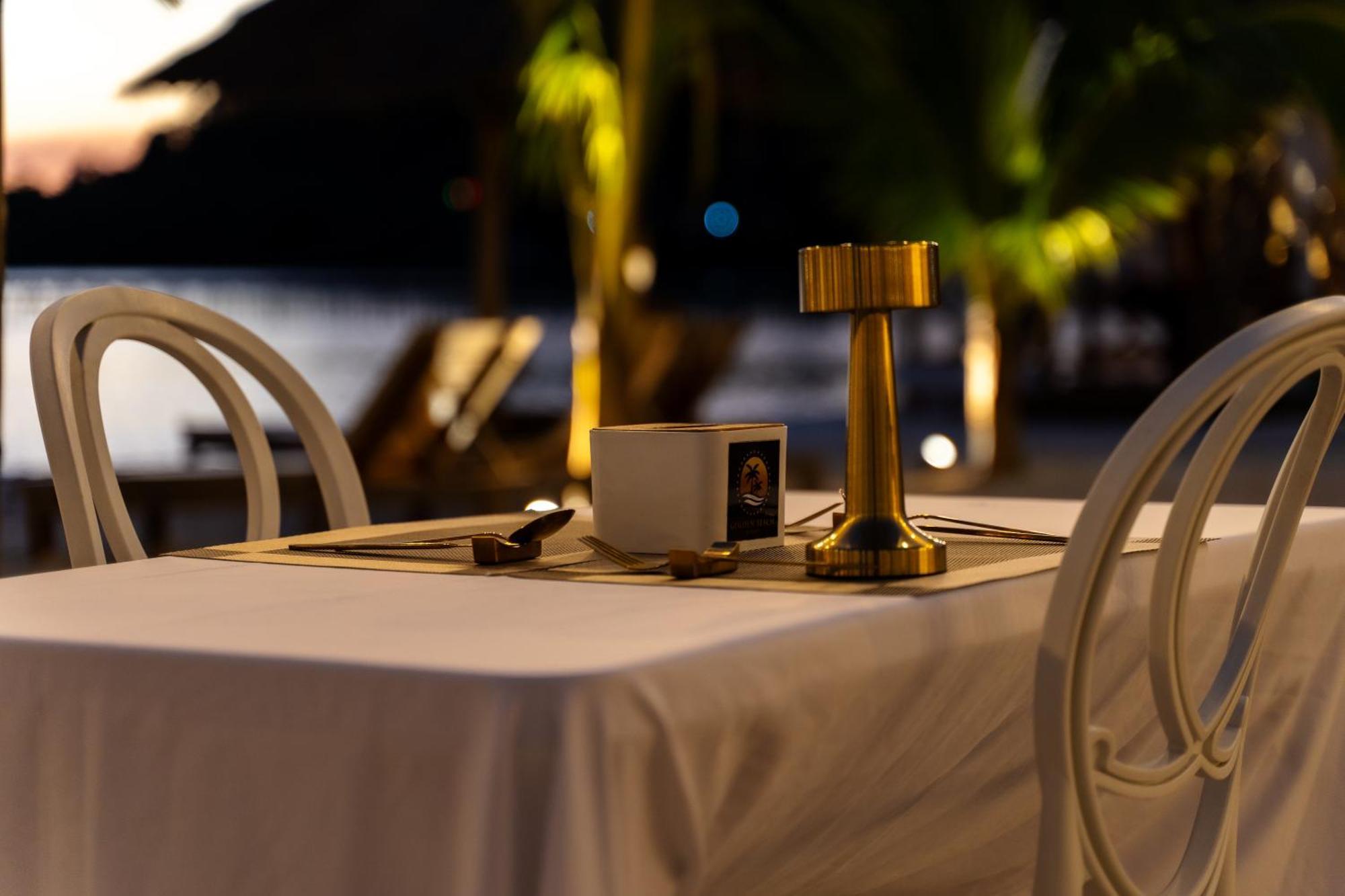 Golden Beach Resort Sok San Village Екстер'єр фото