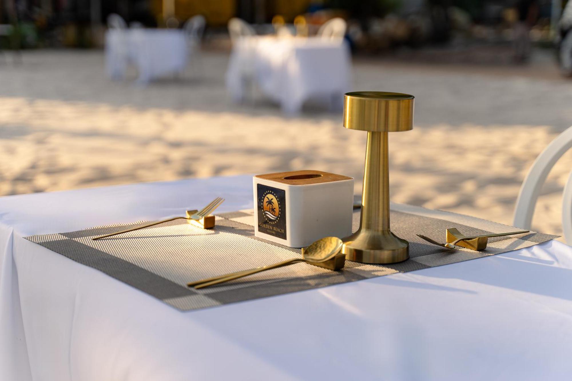 Golden Beach Resort Sok San Village Екстер'єр фото