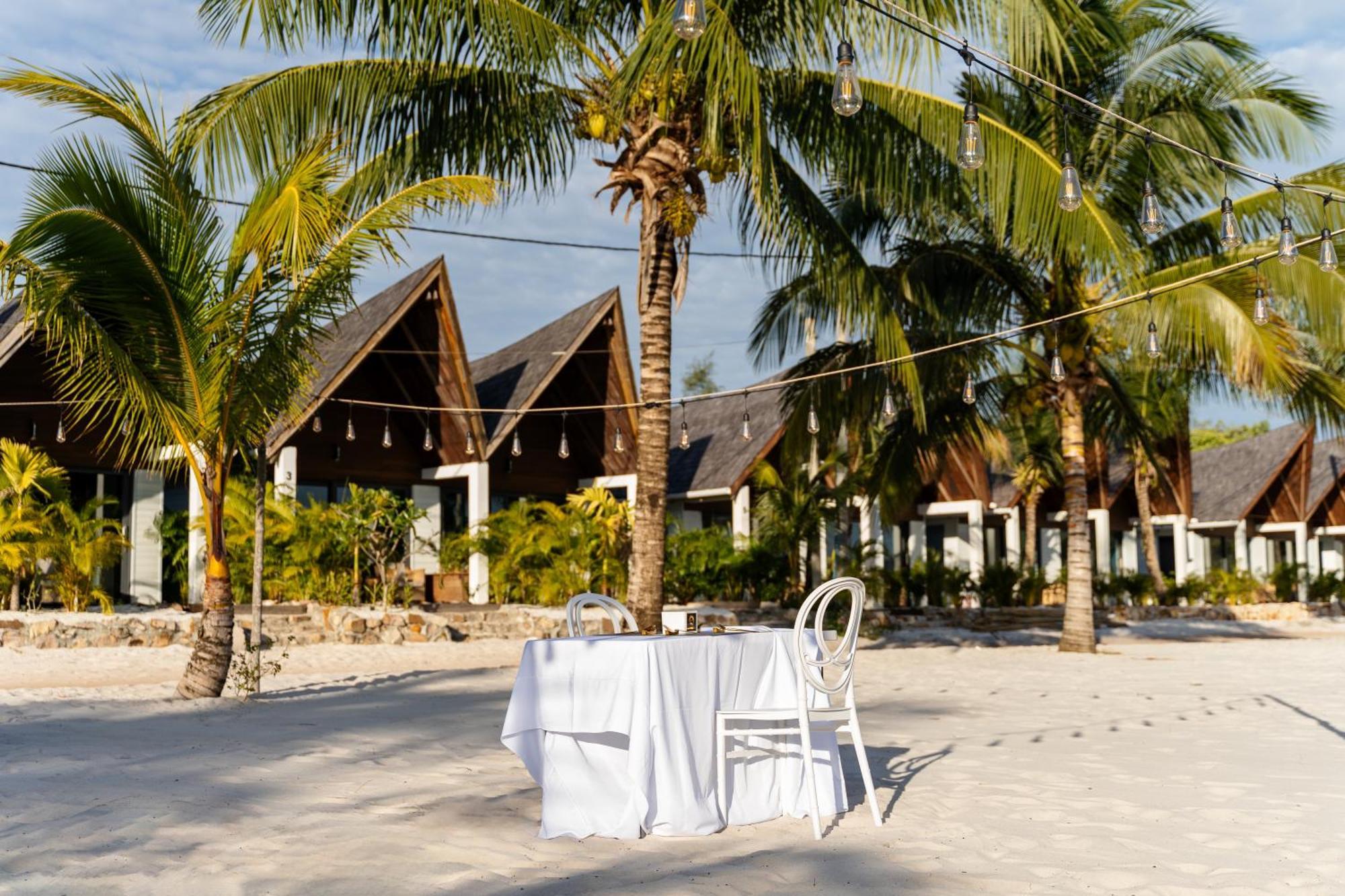 Golden Beach Resort Sok San Village Екстер'єр фото
