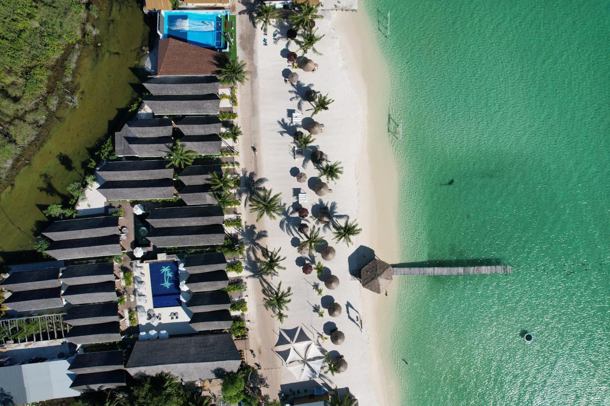 Golden Beach Resort Sok San Village Екстер'єр фото