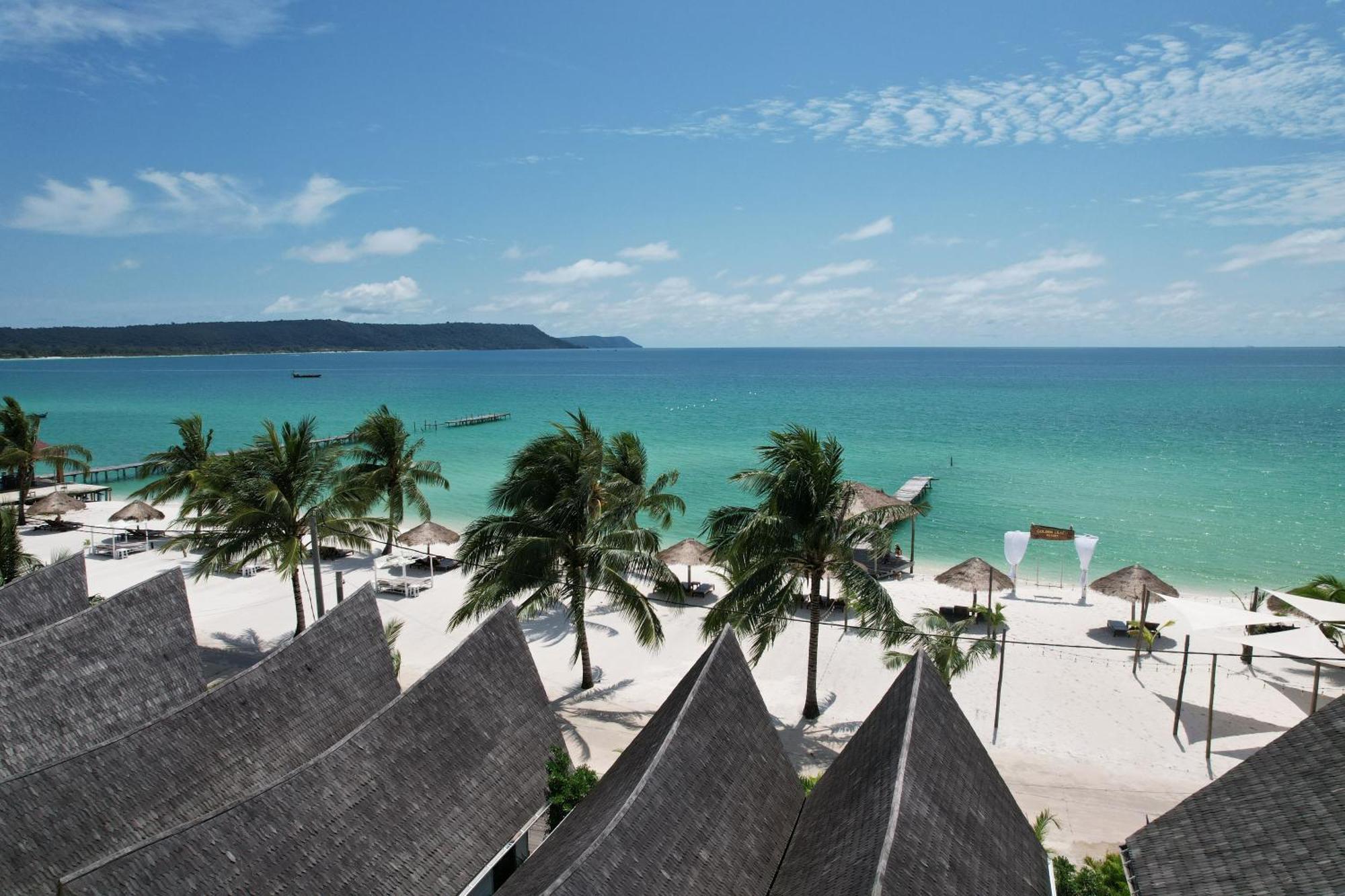 Golden Beach Resort Sok San Village Екстер'єр фото